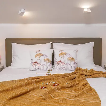 Villa Caprice Milohnici