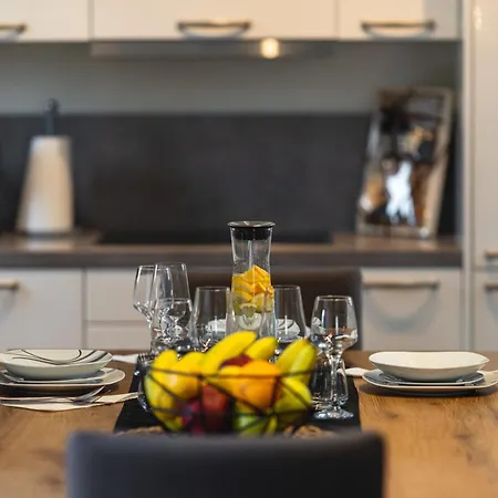 Villa Caprice Milohnici